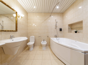 Квартира Трехкомнатная на Невском 45 DereMRents ДереМРентс