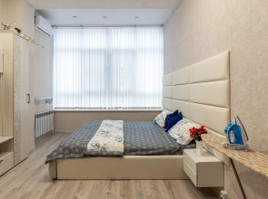 Квартира Знаменитая Крымская