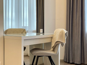 Апартаменты в доме бизнес-класса с видом на Золотой Мост