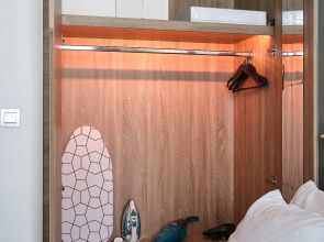 Апартаменты Welcome Home in Studio One Tower Студия