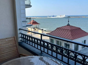 Апартаменты с видом на море