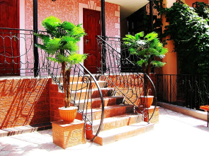 Rozovyij Flamingo Mini Hotel