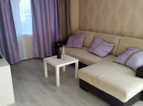 Uyutnaya Dvukhkomnatnaya Flat