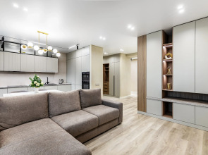 Квартира большая 4-х комнатная LS Арт Центр