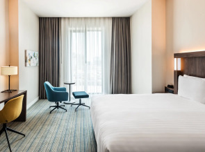 Отель Courtyard by Marriott Baku