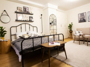 Квартира на Патриарших прудах