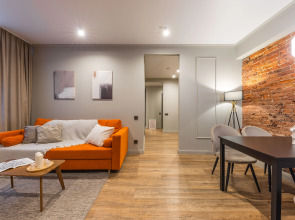 Комфортная двухкомнатная квартира в самом центре