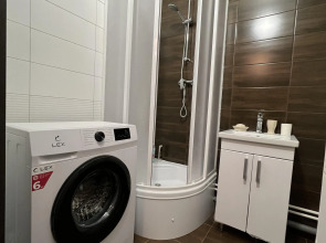 Апартаменты Landysh Flower Apartment