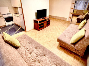 Квартира Короленко 19