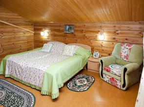 Гостевой Дом «Уютный Тёплый Дом»