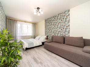 Апартаменты Однокомнатные рядом с рестораном Друзья