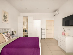 Апартаменты Flat in modern Provence