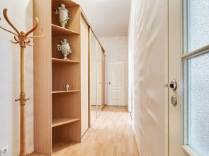 Апартаменты Уют на Караванной