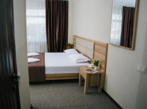 Отель WoodHouse