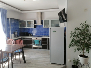 Апартаменты Просторные аппартаменты с джакузи