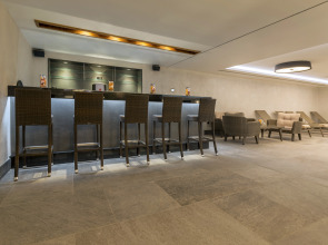 Golden Tulip Istanbul Bayrampasa