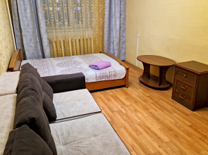 Almaz Arktiki Na Zvereva 51 Apartments