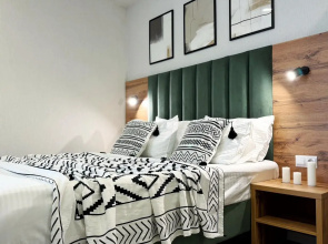 S Balkonom I Vidom Na More Apartment