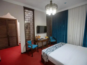 Отель The Shahar