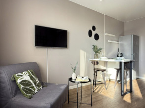 Апартаменты Studio with city view from the 22nd floor