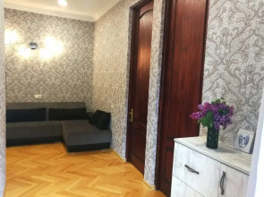 Baba House Hostel