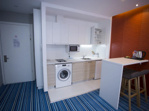 Апарт-Отель Tangerine Batumi