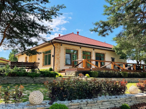 U Ozera 62 Private house