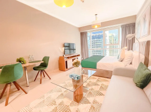 Cosmos Living Stylish Studio Near Dubai Marina Apartments
