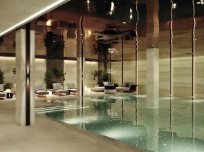 Hotel Crowne Plaza Tashkent, an IHG Hotel