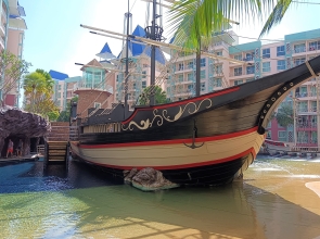 Grande Caribbean Condo Apartments