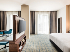 Отель Courtyard by Marriott Baku