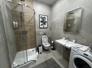 Апартаменты  Apart SV4 Цоколь Раушен Престиж