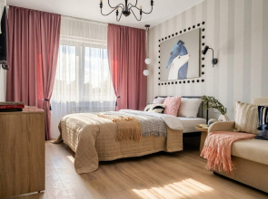 Bonbon-Syyut  Rasko Home Prostornaya Art-2- Komnatnaya Kvartira V Tsentre Goroda Flat