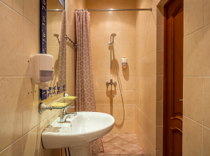 Отель Респект