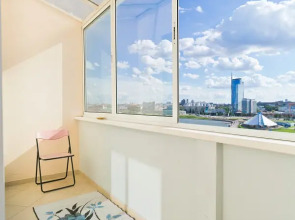 Апартаменты 4-комнатные HomeApart Сторожовская, 8