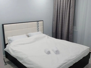 Квартира у Кремля, ДС Кристалл