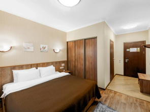 Aerootel Hotel
