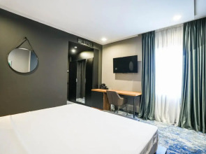 Отель Splendid Tbilisi