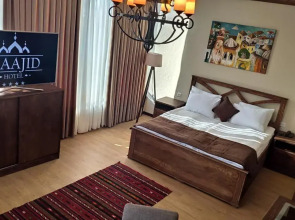 Maajid Hotel & Restaurant