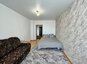 Na Stroitelnoy Ulitse 2 Flat