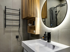 Апартаменты Уютная Дизайнерская Студия у Метро Ботанический Сад