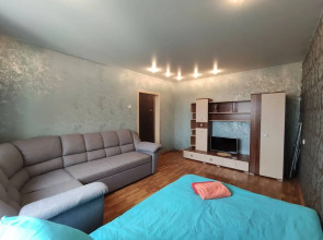 Квартира рядом с Мнтк им. Федорова и Ск Заря