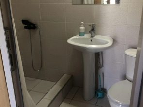 отель Sea Land Cottage