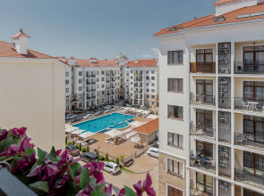 Summer Home Apartments