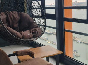 Апартаменты Hugge Place Студия с видом на ОБЬ