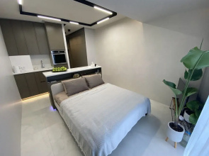 Na Veseloy 82/1 Flat