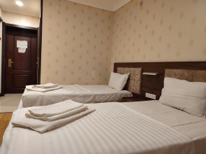 Отель Grand Avenue