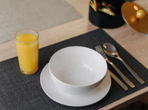 Апартаменты 9 ночей с видом на речку на Коммунальной 1