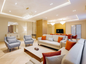 Апарт-отель Four Seasons