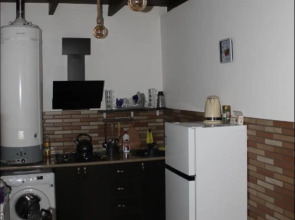 Отель Come & Rest